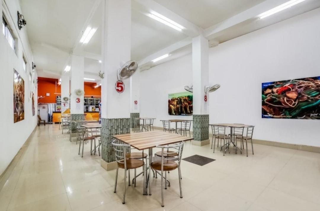 Hotel Executive Inn Hailakandi Bagian luar foto
