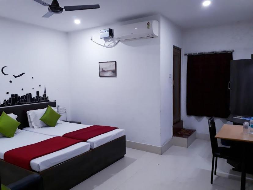 Hotel Executive Inn Hailakandi Ruang foto